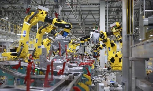 新媒 “ 去風(fēng)險(xiǎn) ” 阻擋不了中國制造發(fā)展（環(huán)球時(shí)報(bào)）