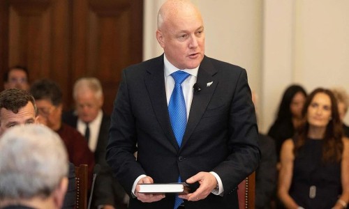 新西蘭外長透露 “ 新貿(mào)易部長下個(gè)月訪華，總理拉克森不久后也將訪中國 ”（環(huán)球時(shí)報(bào)）