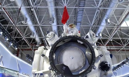 美媒“太空合作，中俄要在月球建什么？”（環(huán)球時報(bào)）